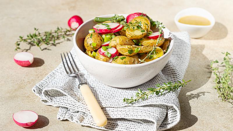 Salate de post consistente. 6 idei de rețete