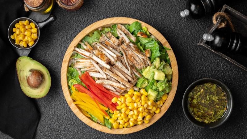 Idei de salate pentru vara 2025. 18 rețete sănătoase și gustoase