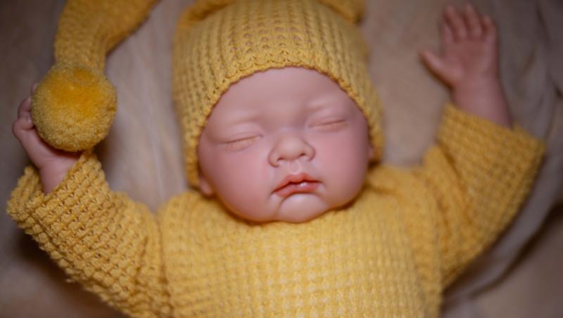 De la terapie la afacere. Păpușile „reborn” au creat controverse la nivel mondial. Ce spun oamenii despre acest fenomen