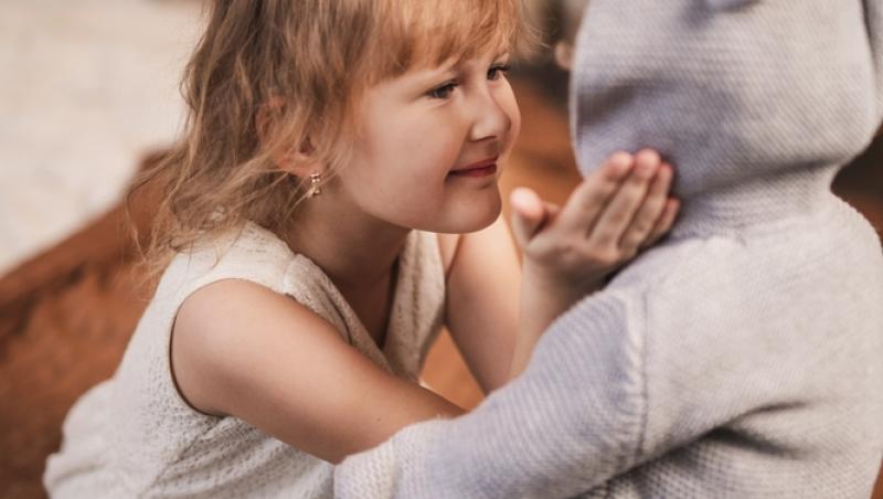 De la terapie la afacere. Păpușile „reborn” au creat controverse la nivel mondial. Ce spun oamenii despre acest fenomen