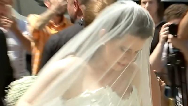 Cât a costat rochia de mireasă purtată de Kira Hagi la nunta cu Thomas Ferfelis. Din ce colecție de lux face parte