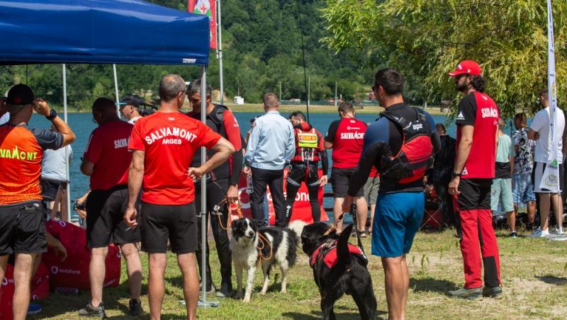 Apariție inedită la Baza Salvamont din Rânca. Ce animal a început să frecventeze locul