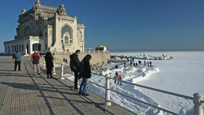 Cazinoul din Constanța a fost vandalizat la doar două săptămâni de la deschidere: „Au desprins foițele de aur de pe pereți” | FOTO