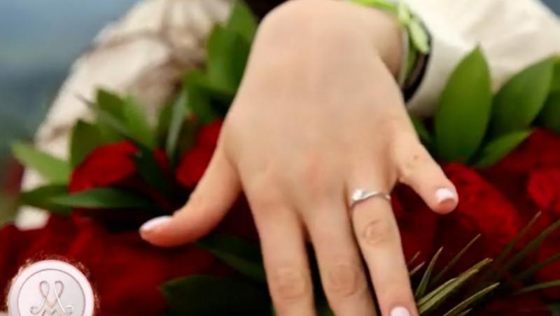 Mireasa, sezonul 11. Imagini superbe de la logodna dintre Andi și Roberta. Cei doi au fost extrem de emoționați