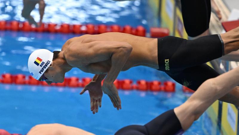 Gestul înduioșător făcut de David Popovici pentru bunica lui aflată în cârje. În ce ipostază au fost surprinși