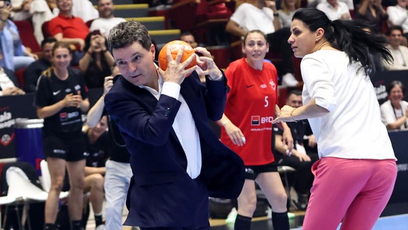 Toată lumea îl credea retras din post. Unde a fost surprins Ionuț, SPP-istul lui Nicușor Dan