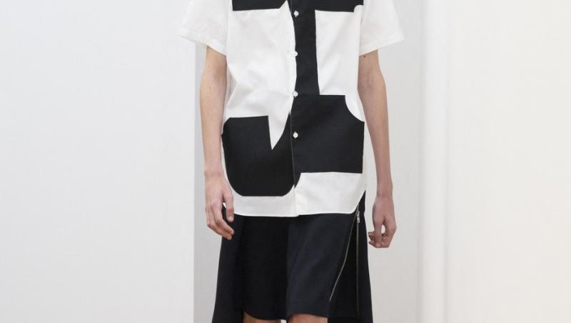 Artistul sibian Dan Perjovschi a desenat pentru un mare brand japonez. Cum arată colecția și ce l-a făcut să accepte colaborarea