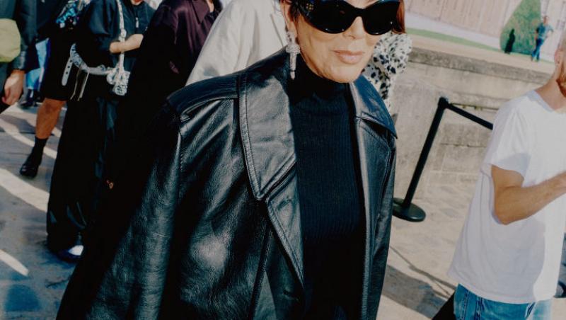 Kris Jenner, la 69 de ani, arată mai bine decât fiicele sale. Cât a plătit mogulul familiei Kardashian pentru operațiile estetice