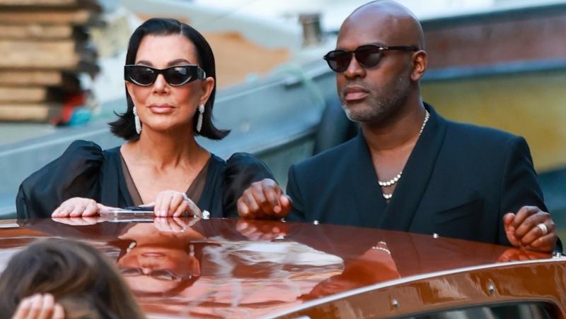 Kris Jenner, la 69 de ani, arată mai bine decât fiicele sale. Cât a plătit mogulul familiei Kardashian pentru operațiile estetice