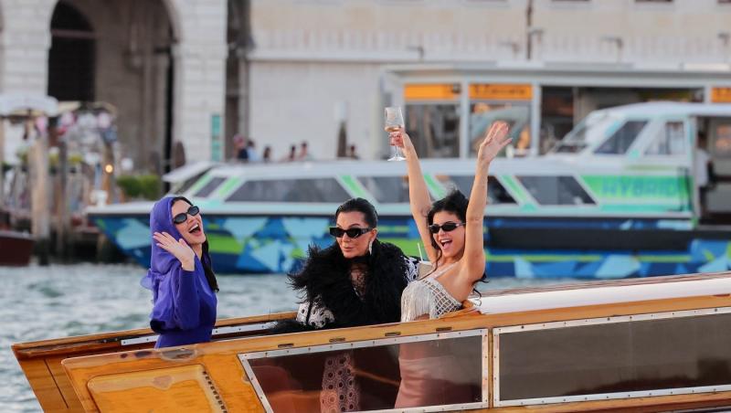 Kris Jenner, la 69 de ani, arată mai bine decât fiicele sale. Cât a plătit mogulul familiei Kardashian pentru operațiile estetice