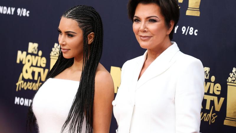 Kris Jenner, la 69 de ani, arată mai bine decât fiicele sale. Cât a plătit mogulul familiei Kardashian pentru operațiile estetice
