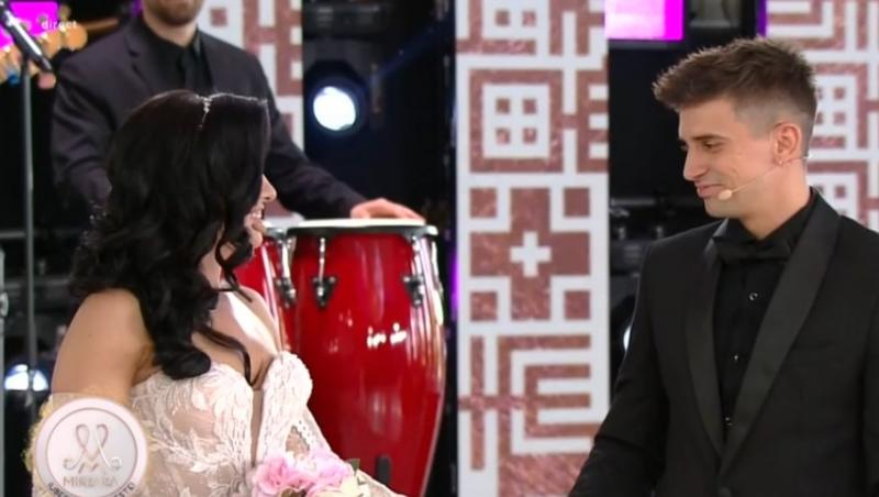 Finala sezonului 11 Mireasa. Reacția băieților când își văd miresele. Finalistele au strălucit în rochiile superbe