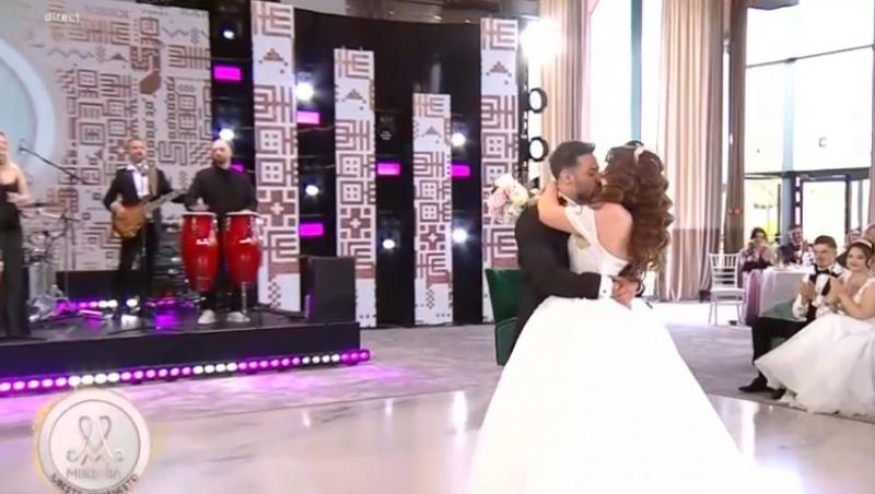 Finala sezonului 11 Mireasa. Reacția băieților când își văd miresele. Finalistele au strălucit în rochiile superbe