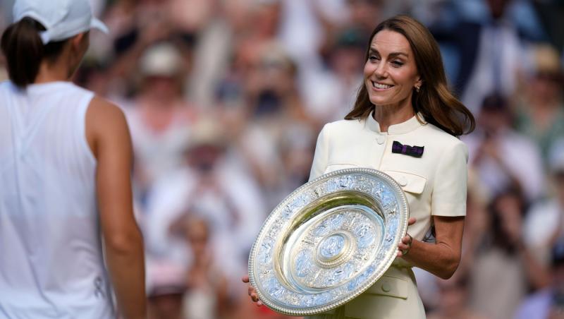 Simona Halep, alături de Kate Middleton, la Wimbledon. Cum a fost surprinsă în Loja Regală. Mesajul transmis după finală