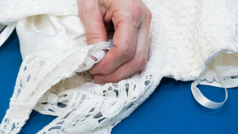 Metode de curățare a rochiei de mireasă. Cum o întreții corect