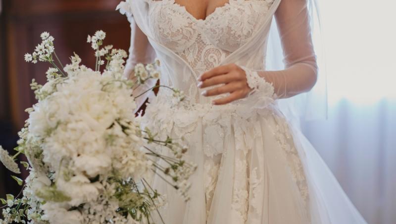 Metode de curățare a rochiei de mireasă. Cum o întreții corect