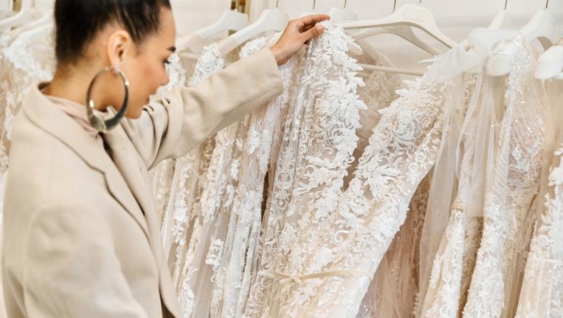 Metode de curățare a rochiei de mireasă. Cum o întreții corect