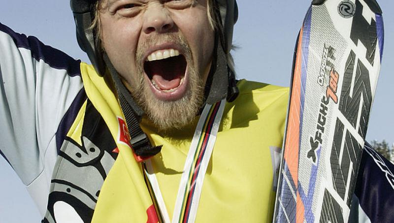 Un medaliat olimpic a decedat după ce a fost lovit de fulger