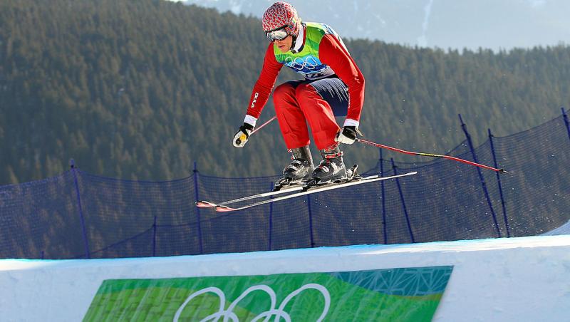 Un medaliat olimpic a decedat după ce a fost lovit de fulger