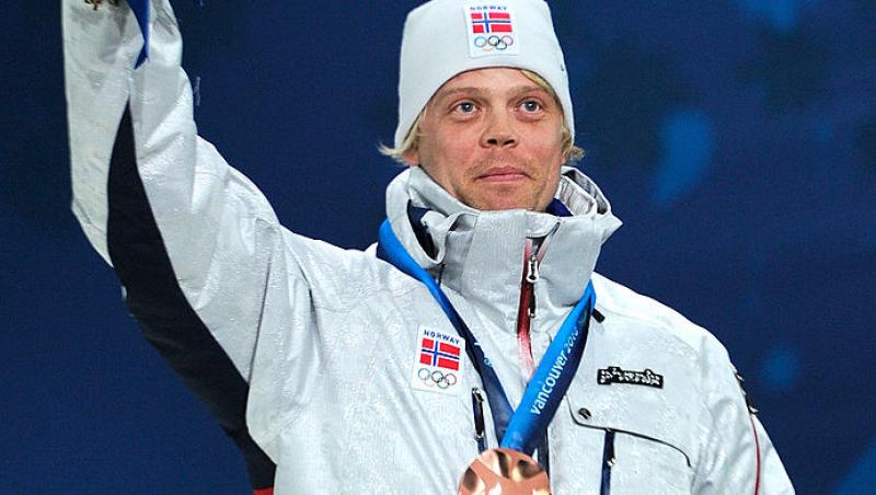 Un medaliat olimpic a decedat după ce a fost lovit de fulger