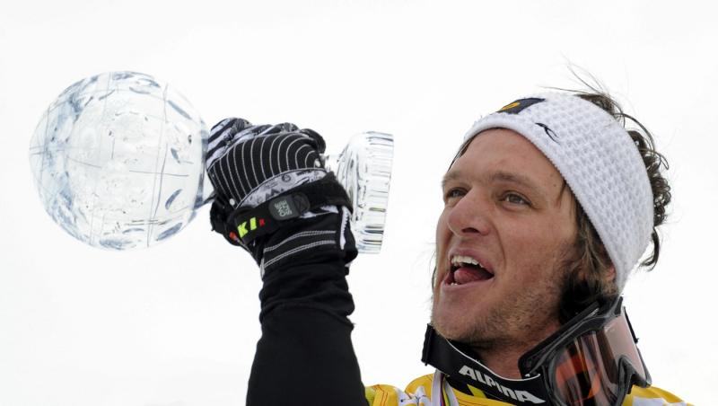 Un medaliat olimpic a decedat după ce a fost lovit de fulger