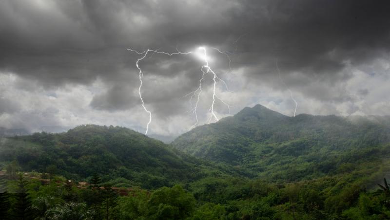 Un medaliat olimpic a decedat după ce a fost lovit de fulger