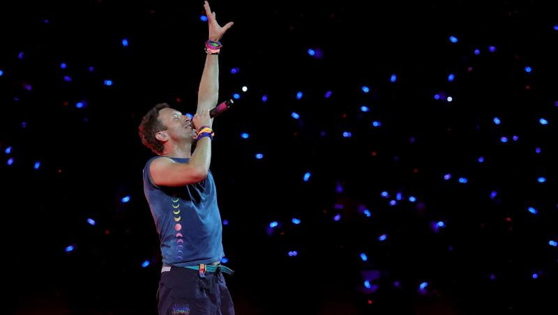 Aventura unui CEO faimos cu o angajată a fost dezvăluită în timpul unui concert Coldplay. Cum au încercat să se ascundă | VIDEO