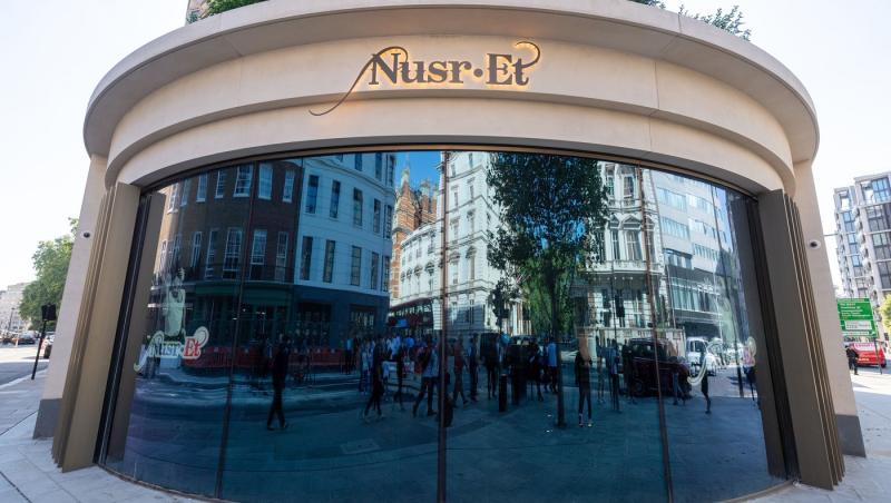 Salt Bea, exclus de la petreceri exclusiviste. De ce îi închid oamenii ușa acum celebrului bucătar