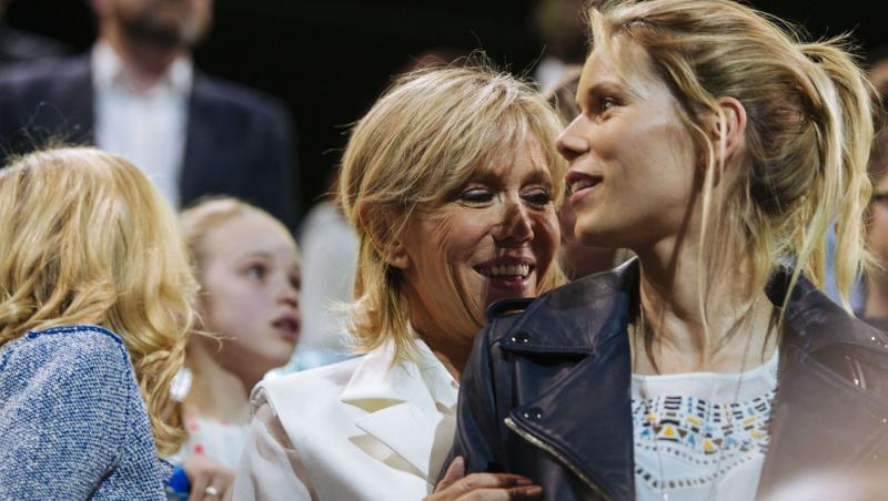 Cum arată mezina lui Brigitte Macron. Este mai mică cu șase ani decât președintele francez