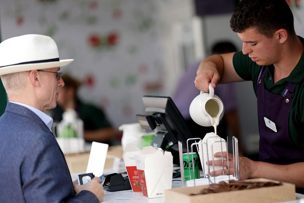 Căpșunile cu frișcă de la Wimbledon