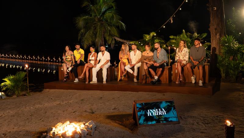 Cele cinci cupluri de la Insula Iubirii sezonul 9 la primul bonfire
