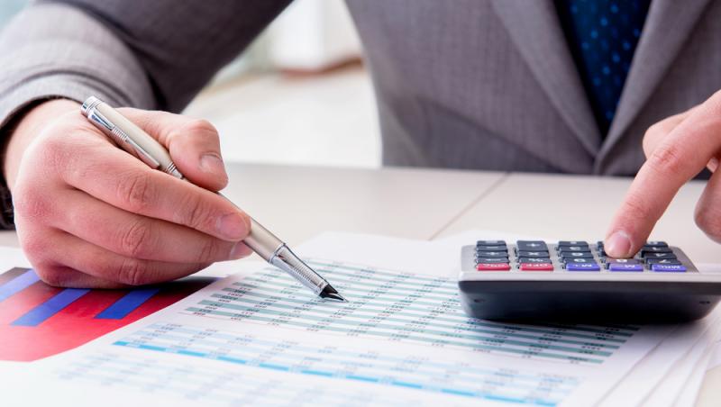 Românii care raportează evaziunea fiscală vor putea primi recompense în bani. Ce premii vor fi acordate direct în cont