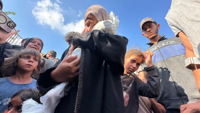 Biserica Sfânta Familie din Gaza, distrusă de un atac israelian mortal. Doi demnitari creștini au vizitat enclava palestiniană