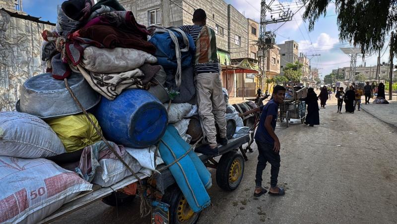 Biserica Sfânta Familie din Gaza, distrusă de un atac israelian mortal. Doi demnitari creștini au vizitat enclava palestiniană