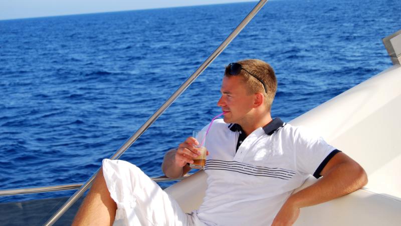 Rețeta originală pentru frappé. Cum a fost inventată dintr-o greșeală băutura populară