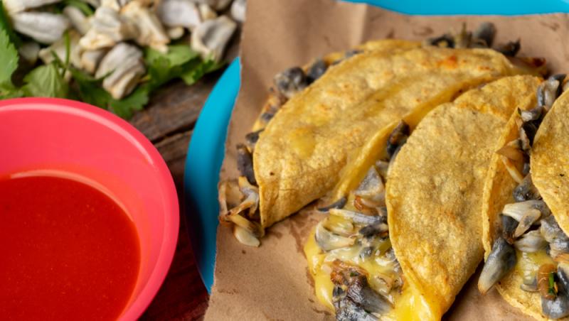 O ciupercă dăunătoare a devenit deliciu culinar în restaurantele de lux