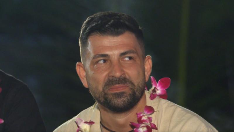 Insula Iubirii, 22 iulie 2025. Cum a reacționat Marian Grozavu când a văzut de la cine primește iubita lui o ghirlandă. Ce a zis