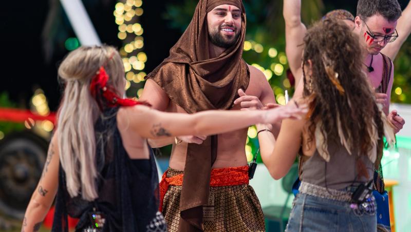 Insula Iubirii, 23 iulie 2025. Prima ceremonie a focului pentru fete după separarea de partenerii lor. Ce imagini au văzut