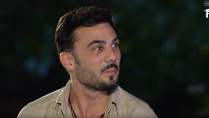 Insula Iubirii Plus, sezonul 9. Imaginile din casa băieților care nu s-au văzut TV. Cum s-au apropiat Claudiu și ispita Cristina