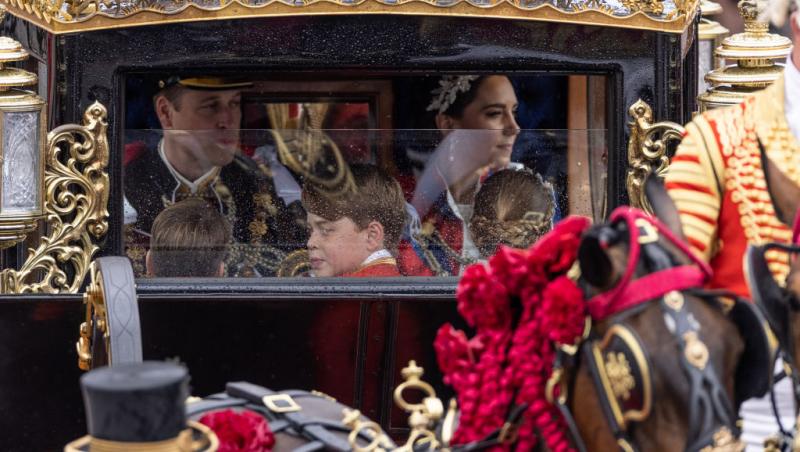 Prințul George a împlinit 12 ani. Postarea emoționantă a surprins relația dintre viitorul rege cu frații săi