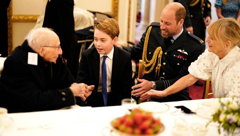 Prințul George a împlinit 12 ani. Postarea emoționantă a surprins relația dintre viitorul rege cu frații săi