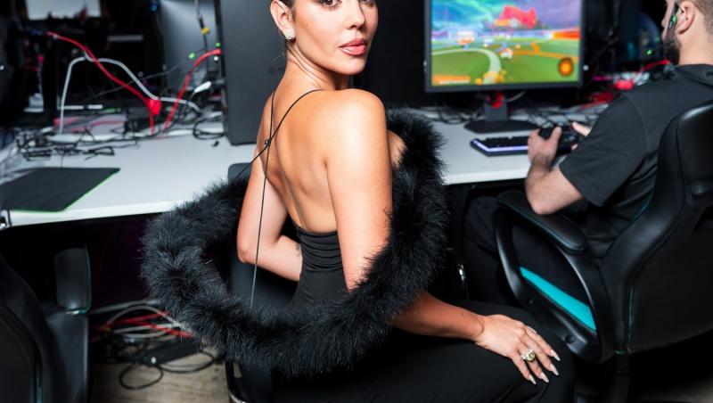 Imaginile cu Georgina Rodríguez în biserică i-au înfuriat pe internauți. Cum a pozat iubita lui Cristiano Ronaldo în lăcașul sfânt