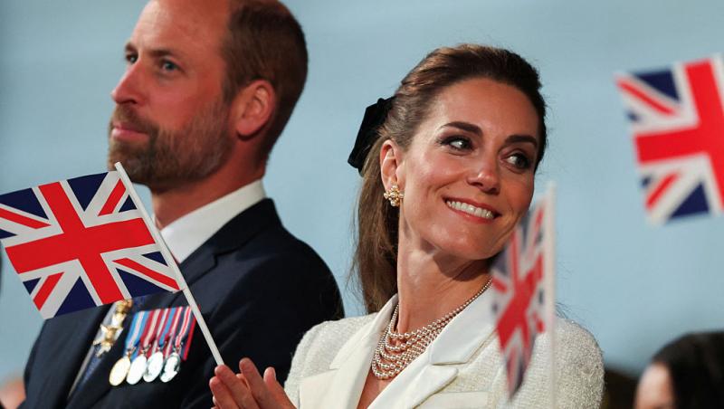 Prințul William și-a dus familia în vacanță pe o insulă grecească accesibilă tuturor. Cine i-a însoțit