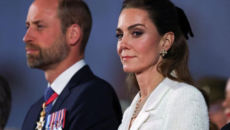 Prințul William și-a dus familia în vacanță pe o insulă grecească accesibilă tuturor. Cine i-a însoțit