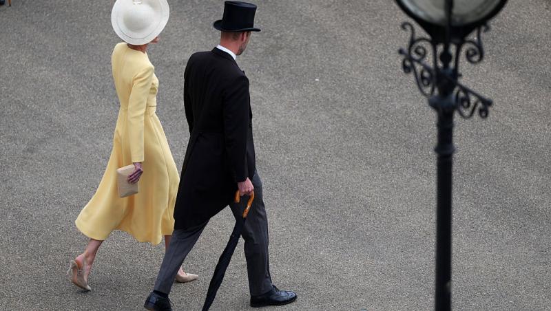 Prințul William și-a dus familia în vacanță pe o insulă grecească accesibilă tuturor. Cine i-a însoțit