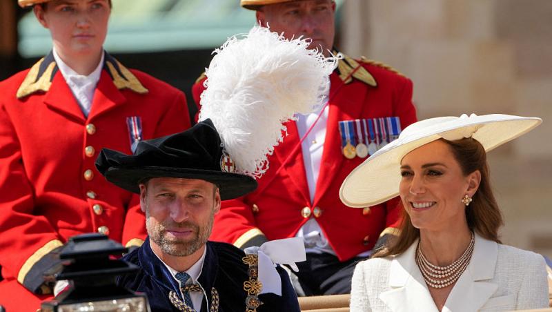 Prințul William și-a dus familia în vacanță pe o insulă grecească accesibilă tuturor. Cine i-a însoțit