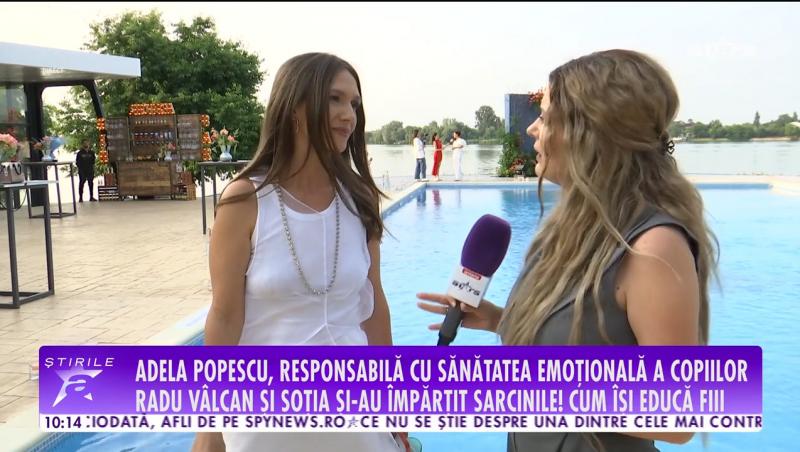 Cum își împart Radu Vâlcan și Adela Popescu sarcinile de părinți. Frumoasa lui soție a vorbit despre relația lor cu cei 3 băieți