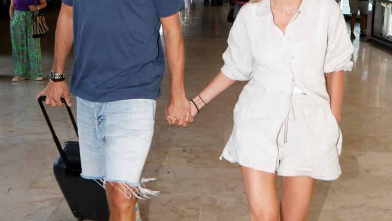 Gerard Piqué a negat zvonurile despărțirii de Clara Chía. Ce imagini sugestive a postat fostul fotbalist cu iubita sa