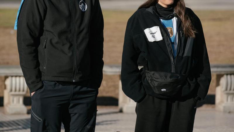 Aris Eram a împlinit 22 de ani. Ce surpriză a primit la miezul nopții din partea familiei sale