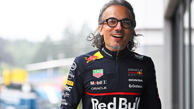 Vezi acum calificările din Formula 1™ pentru Marele Premiu al Belgiei.Bătălia pentru pole este LIVE în AntenaPLAY și pe Antena3CNN